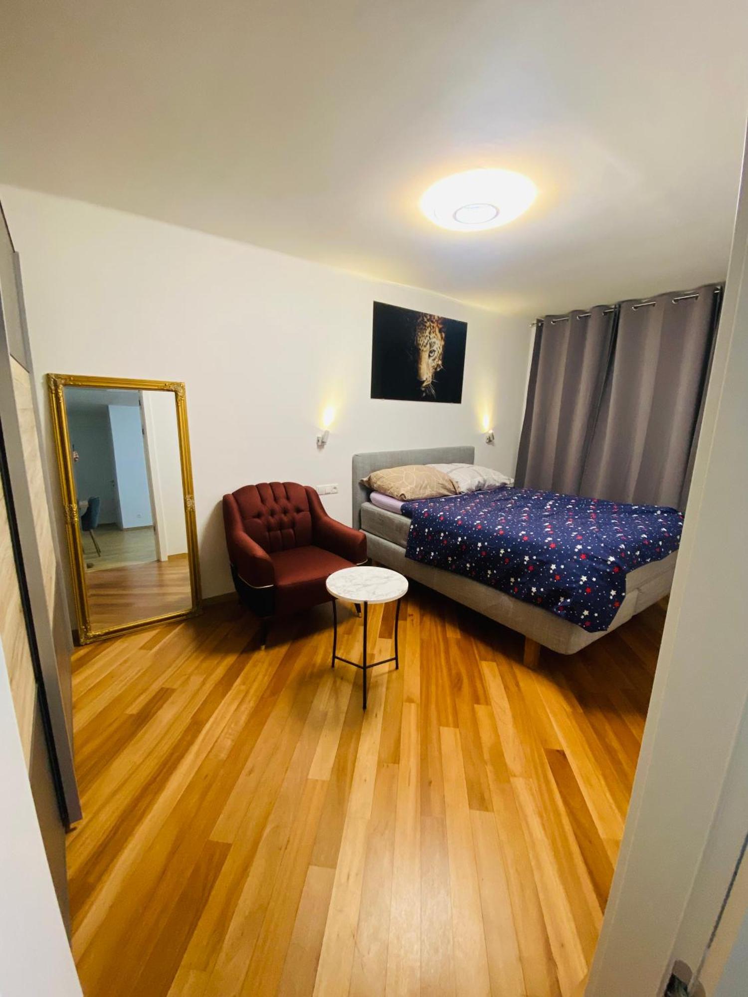 Niceapartment Wien 1010 ภายนอก รูปภาพ